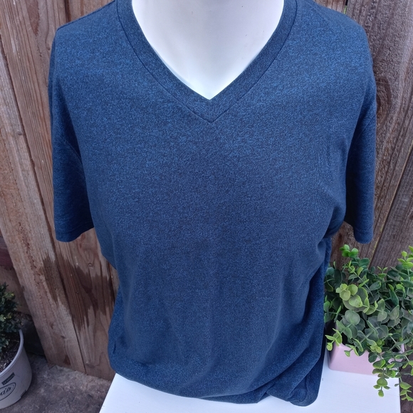 Men's Tony Hawk V-Neck T-Shirt Size XXL - Picture 2 of 5